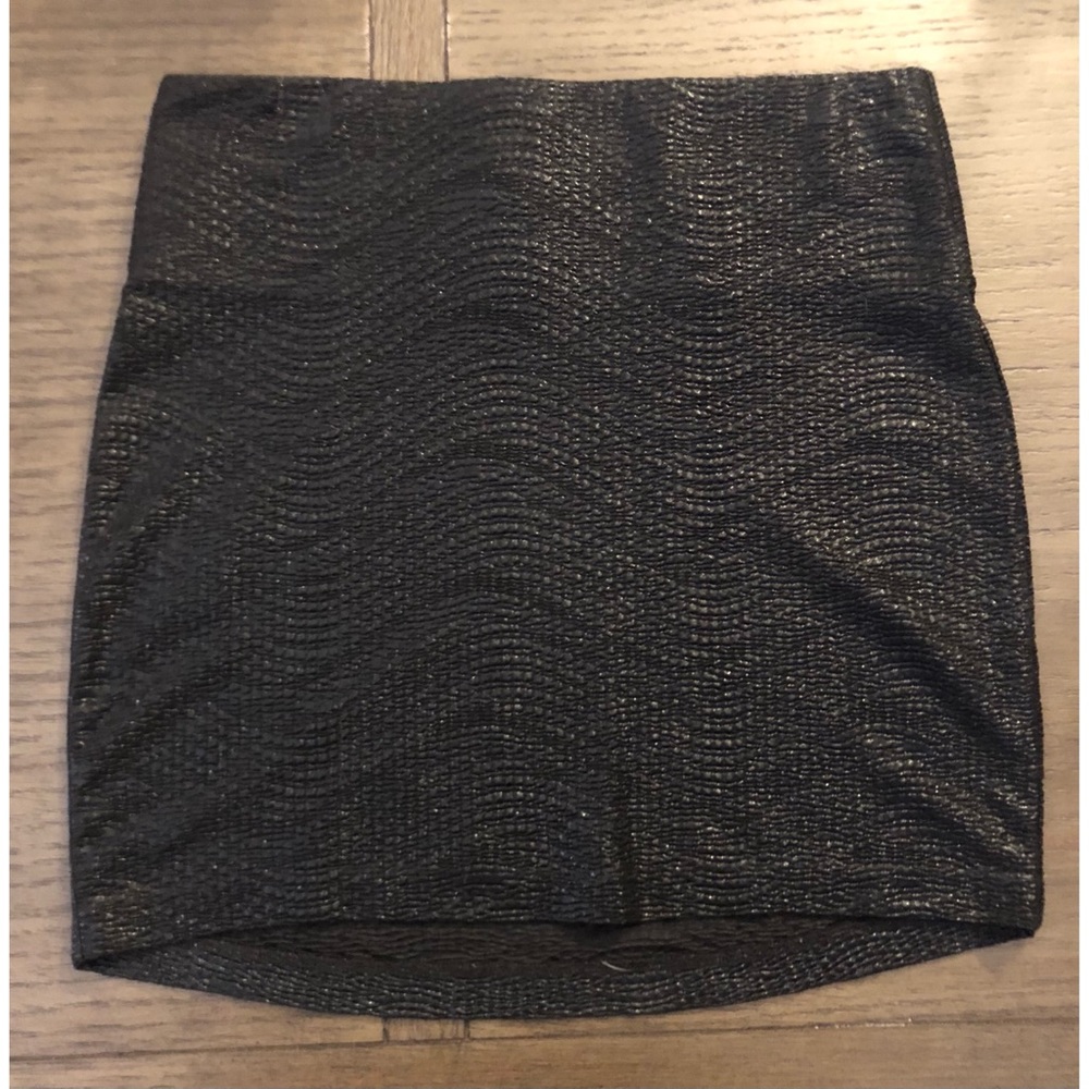 BCBGeneration | Black Shimmer Mini Skirt